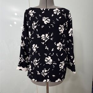 Carolina Herrera Floral midnight blue and White Women's Dress Top excellent